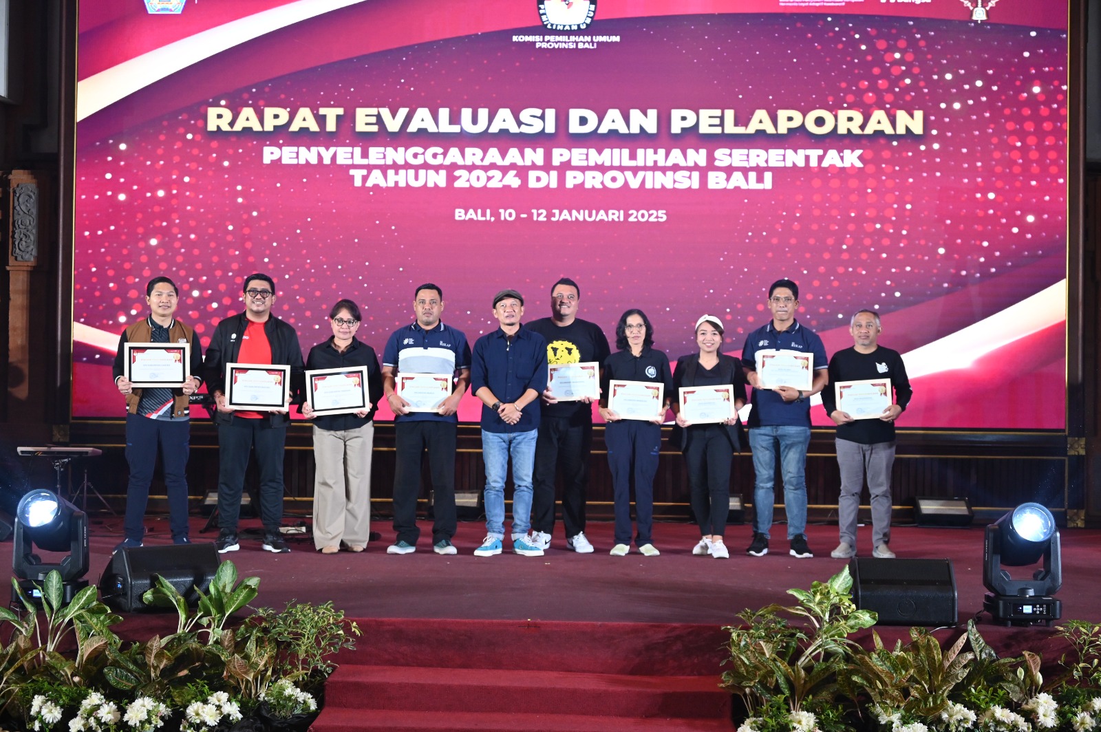Penyerahan Award